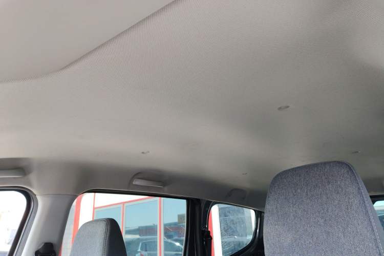 Used Wuling Hongguang New Energy 2024 All-Electric Model 300KM Practical Version Headliner