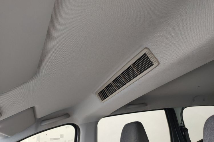 Used Wuling Hongguang New Energy 2024 All-Electric Model 300KM Standard Version Headliner