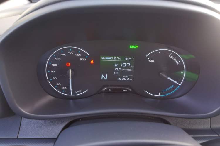 Used Wuling Hongguang New Energy 2024 All-Electric Model 300KM Practical Version Instrument Cluster