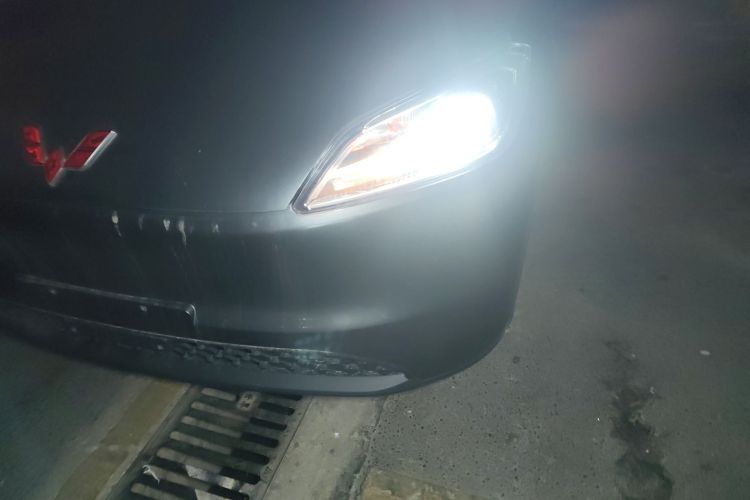 Used Wuling Hongguang New Energy 2024 All-Electric Model 300KM Practical Version Left Front Headlight