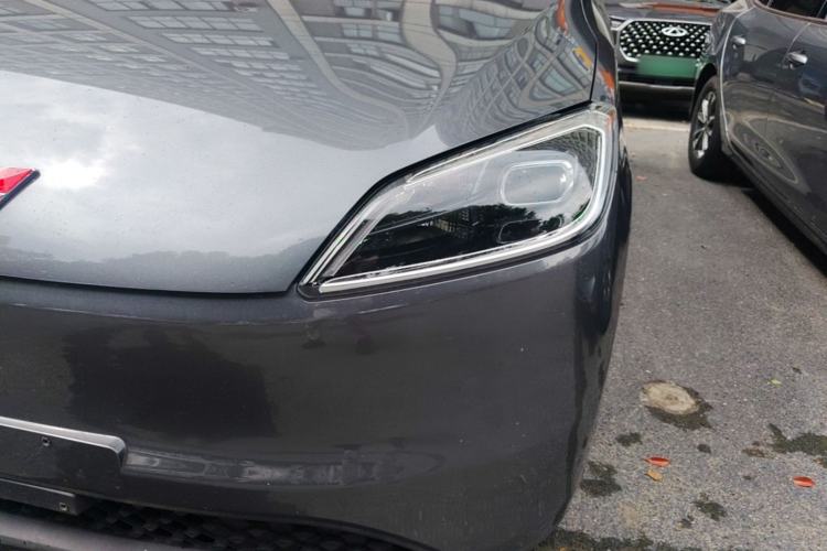 Used Wuling Hongguang New Energy 2024 All-Electric Model 300KM Standard Version Left Front Headlight