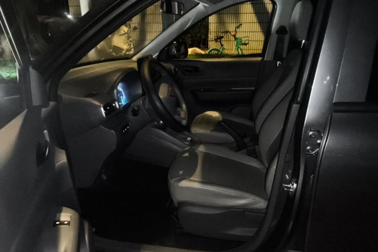 Used Wuling Hongguang New Energy 2024 All-Electric Model 300KM Practical Version Left Front Seat