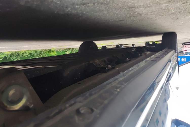 Used Wuling Hongguang New Energy 2024 All-Electric Model 300KM Standard Version Left Side Sill