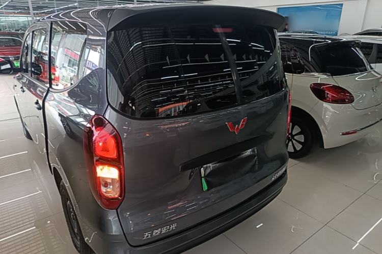 Used Wuling Hongguang New Energy 2024 All-Electric Model 300KM Practical Version Rear