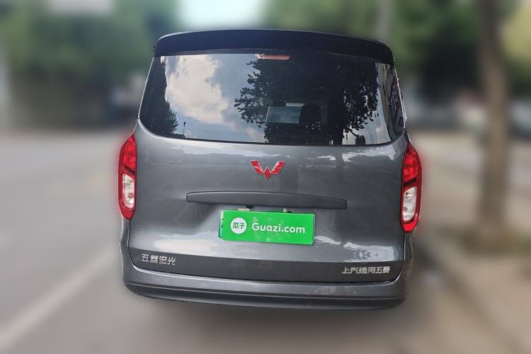 Used Wuling Hongguang New Energy 2024 All-Electric Model 300KM Standard Version Rear
