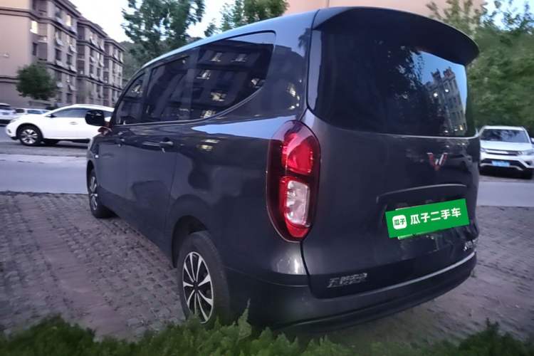 Used Wuling Hongguang New Energy 2024 All-Electric Model 300KM Standard Version Rear Left 45 Deg