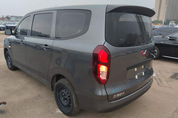 Used Wuling Hongguang New Energy 2024 All-Electric Model 300KM Standard Version Rear Left 45 Deg