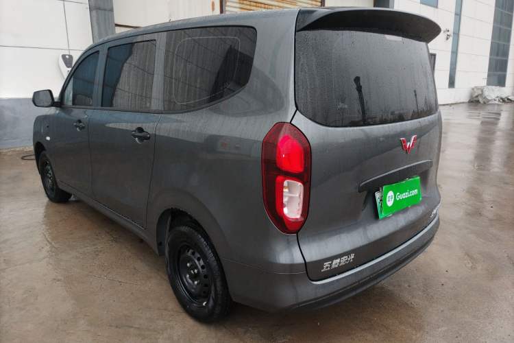Used Wuling Hongguang New Energy 2024 All-Electric Model 300KM Practical Version Rear Left 45 Deg