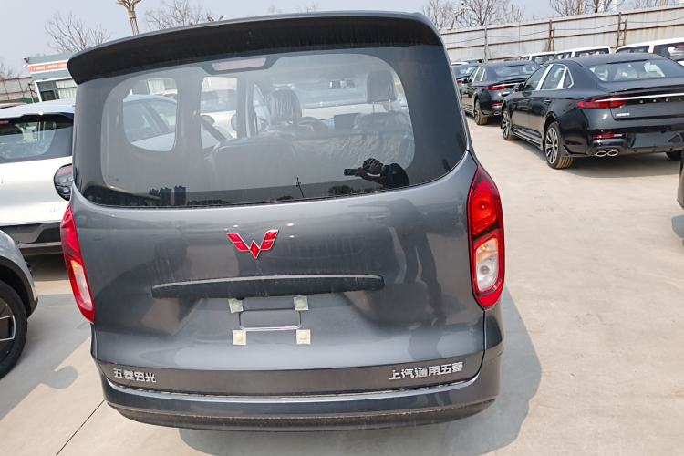 Used Wuling Hongguang New Energy 2024 All-Electric Model 300KM Standard Version Rear
