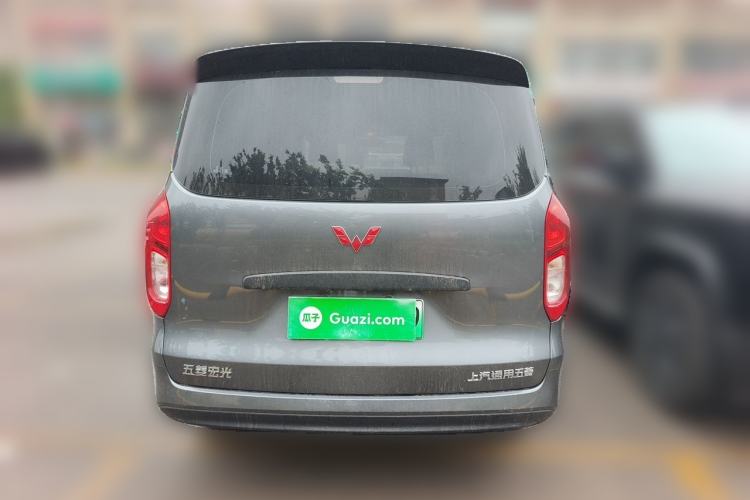 Used Wuling Hongguang New Energy 2024 All-Electric Model 300KM Practical Version Rear