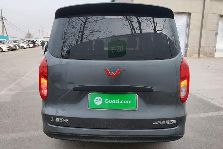 Used Wuling Hongguang New Energy 2024 All-Electric Model 300KM Standard Version Rear