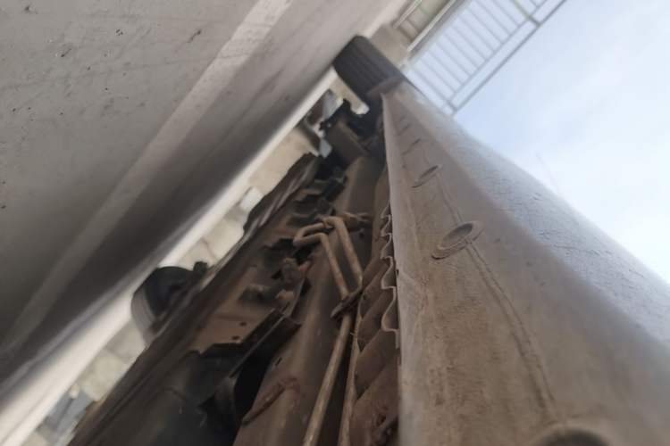 Used Wuling Hongguang New Energy 2024 All-Electric Model 300KM Standard Version Right Side Sill