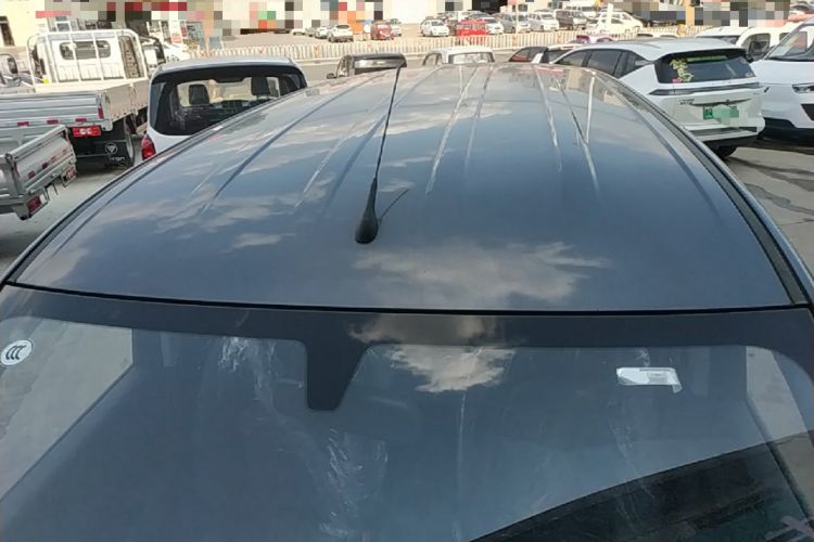 Used Wuling Hongguang New Energy 2024 All-Electric Model 300KM Standard Version Roof