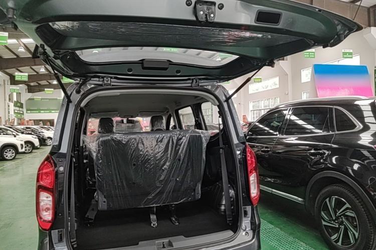 Used Wuling Hongguang New Energy 2024 All-Electric Model 300KM Practical Version Trunk