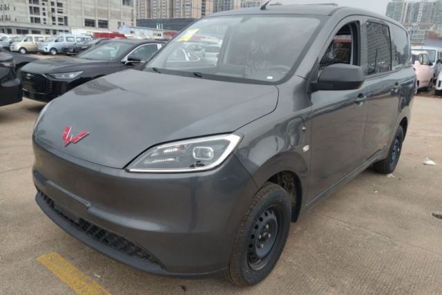 Used Wuling Hongguang New Energy 2024 All-Electric Model 300KM Standard Version