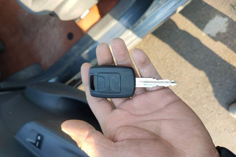 Used Wuling Hongguang New Energy 2024 All-Electric Model 300KM Standard Version Vehicle Key