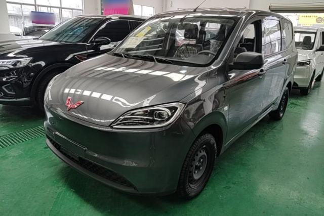Used Wuling Hongguang New Energy 2024 All-Electric Model 300KM Practical Version