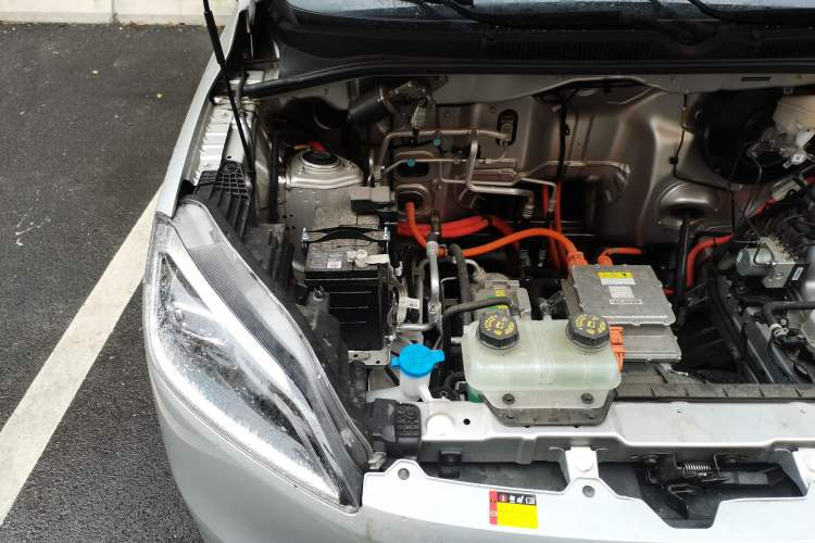 Used Wuling Hongguang New Energy 2024 All-Electric Model 300KM Practical Version Engine Bay Right
