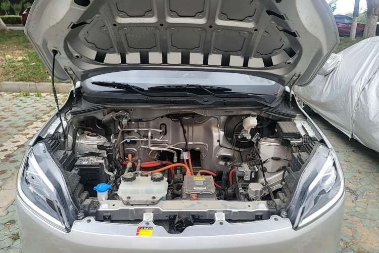 Used Wuling Hongguang New Energy 2024 All-Electric Model 300KM Practical Version Engine Bay