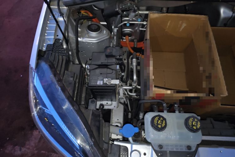 Used Wuling Hongguang New Energy 2024 All-Electric Model 300KM Practical Version Engine Bay Right