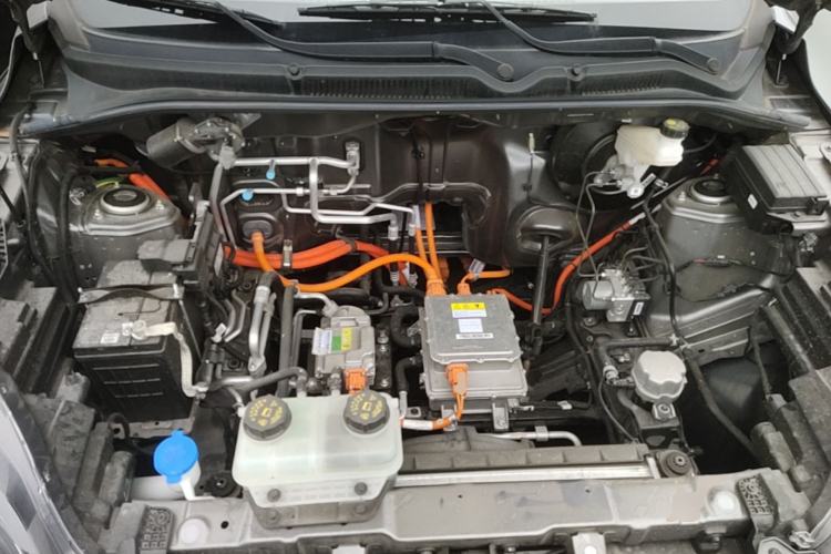 Used Wuling Hongguang New Energy 2024 All-Electric Model 300KM Practical Version Engine Bay