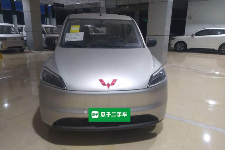 Used Wuling Hongguang New Energy 2024 All-Electric Model 300KM Standard Version Exterior 1