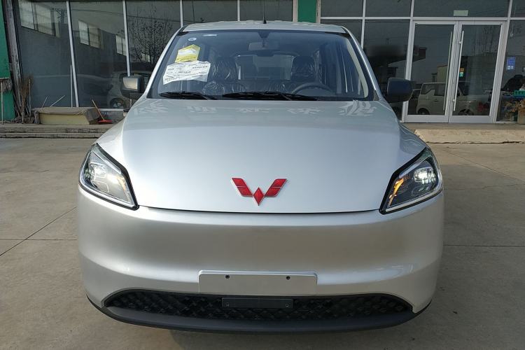 Used Wuling Hongguang New Energy 2024 All-Electric Model 300KM Practical Version Exterior 1