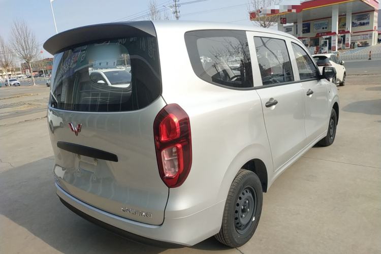Used Wuling Hongguang New Energy 2024 All-Electric Model 300KM Practical Version Exterior 5
