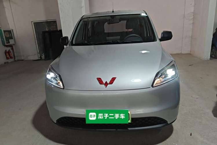 Used Wuling Hongguang New Energy 2024 All-Electric Model 300KM Standard Version Front