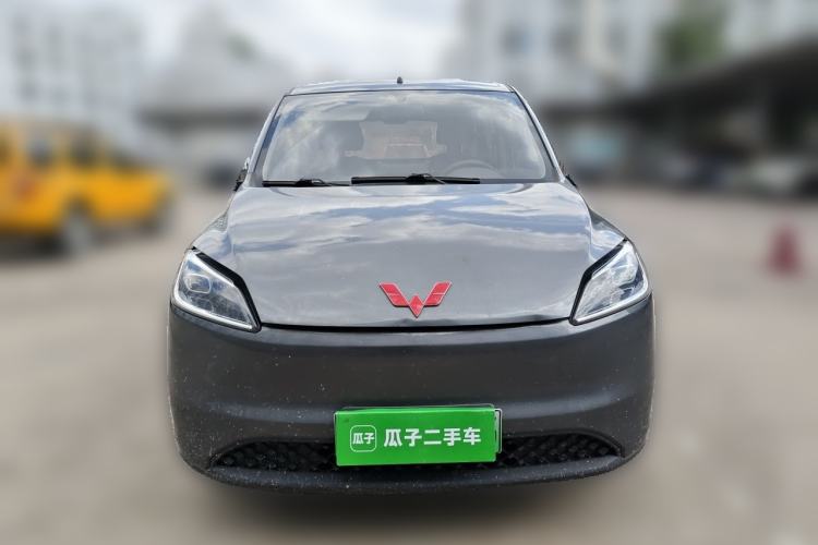 Used Wuling Hongguang New Energy 2024 All-Electric Model 300KM Standard Version Front