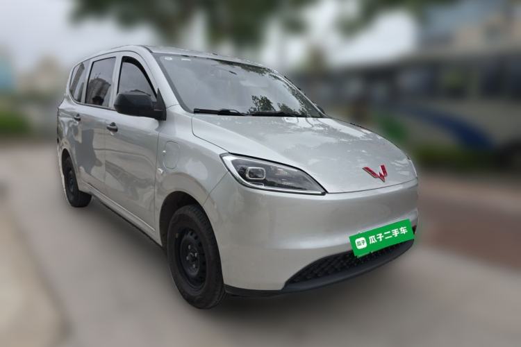 Used Wuling Hongguang New Energy 2024 All-Electric Model 300KM Standard Version Front Right 45 Deg