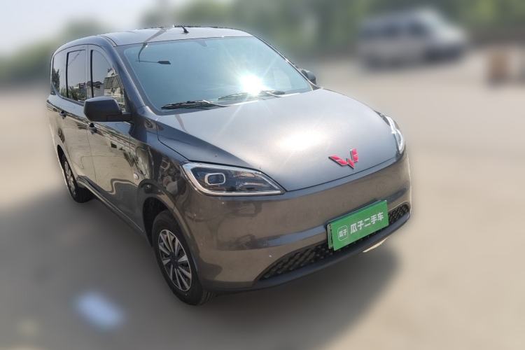 Used Wuling Hongguang New Energy 2024 All-Electric Model 300KM Standard Version Front Right 45 Deg