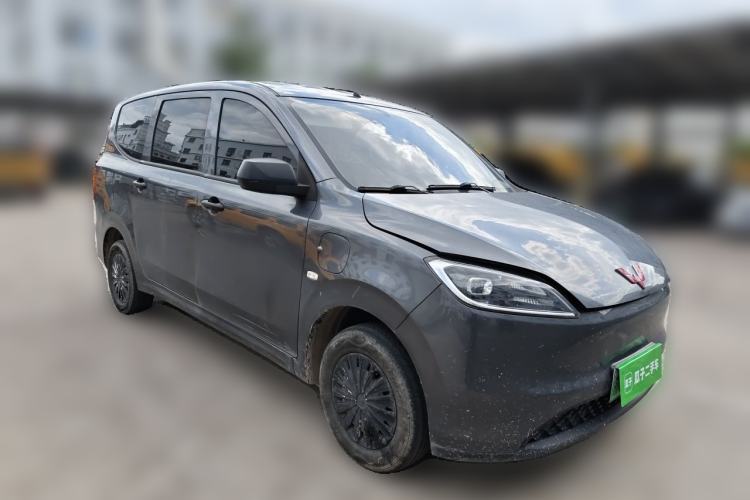Used Wuling Hongguang New Energy 2024 All-Electric Model 300KM Standard Version Front Right 45 Deg