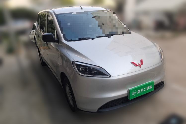 Used Wuling Hongguang New Energy 2024 All-Electric Model 300KM Standard Version Front Right 45 Deg