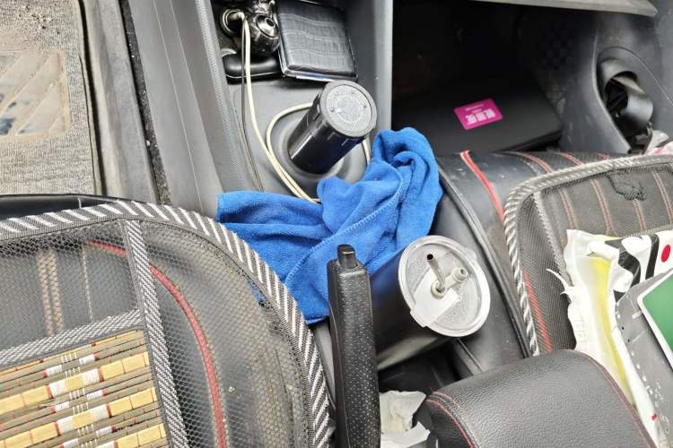 Used Wuling Hongguang New Energy 2024 All-Electric Model 300KM Standard Version Gear Lever
