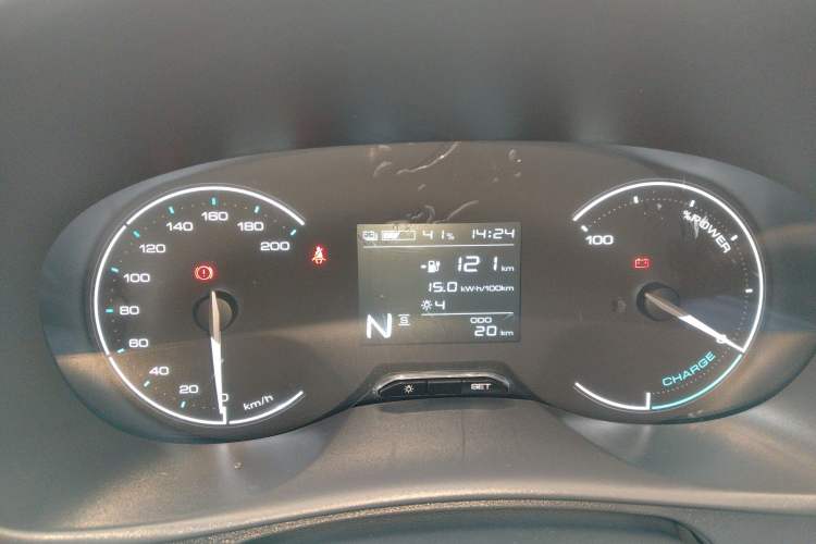 Used Wuling Hongguang New Energy 2024 All-Electric Model 300KM Practical Version Instrument Cluster