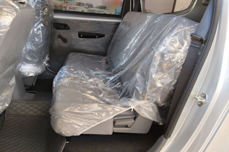 Used Wuling Hongguang New Energy 2024 All-Electric Model 300KM Practical Version Interior 4