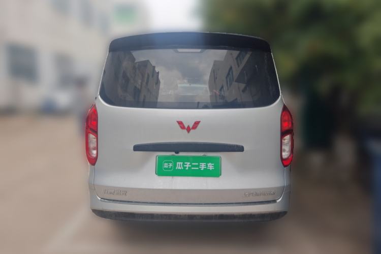 Used Wuling Hongguang New Energy 2024 All-Electric Model 300KM Standard Version Rear