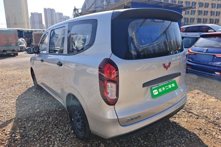 Used Wuling Hongguang New Energy 2024 All-Electric Model 300KM Practical Version Rear Left 45 Deg