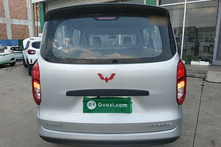 Used Wuling Hongguang New Energy 2024 All-Electric Model 300KM Standard Version Rear