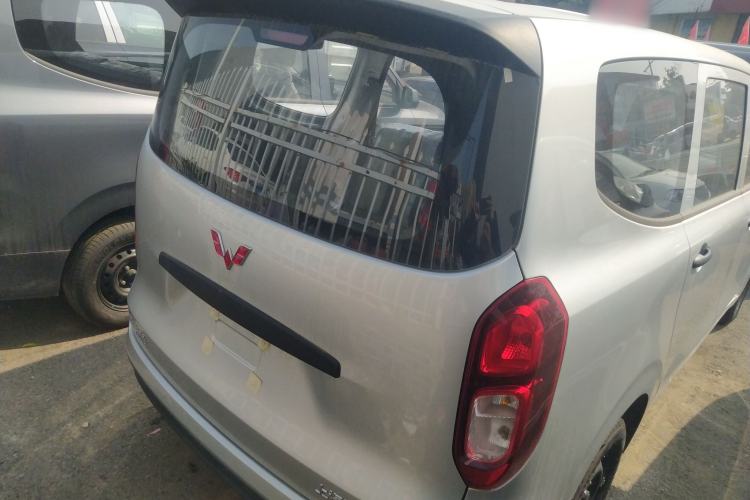 Used Wuling Hongguang New Energy 2024 All-Electric Model 300KM Standard Version Rear Right 45 Deg