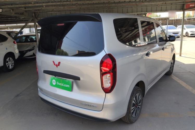 Used Wuling Hongguang New Energy 2024 All-Electric Model 300KM Standard Version Rear Right 45 Deg