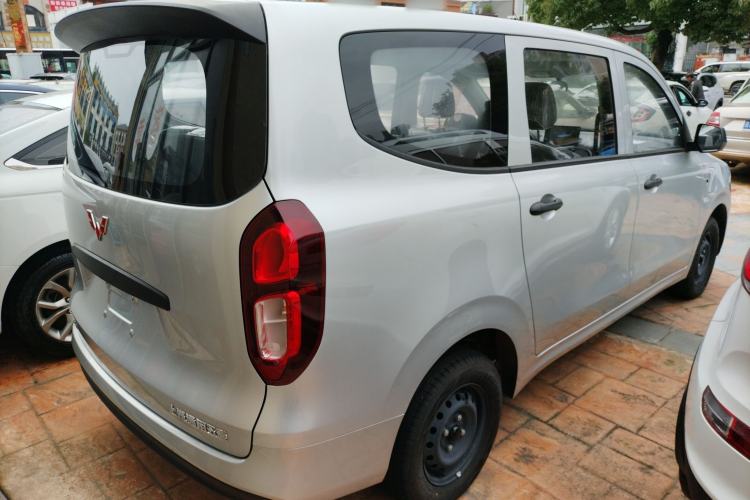 Used Wuling Hongguang New Energy 2024 All-Electric Model 300KM Standard Version Rear Right 45 Deg