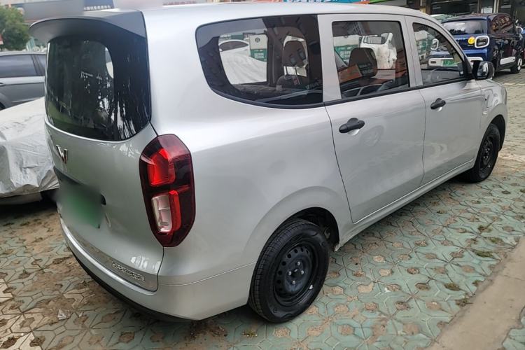 Used Wuling Hongguang New Energy 2024 All-Electric Model 300KM Practical Version Rear Right 45 Deg