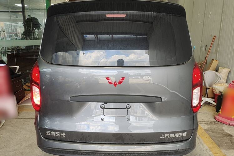 Used Wuling Hongguang New Energy 2024 All-Electric Model 300KM Standard Version Rear