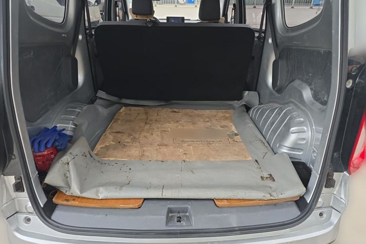 Used Wuling Hongguang New Energy 2024 All-Electric Model 300KM Standard Version Trunk