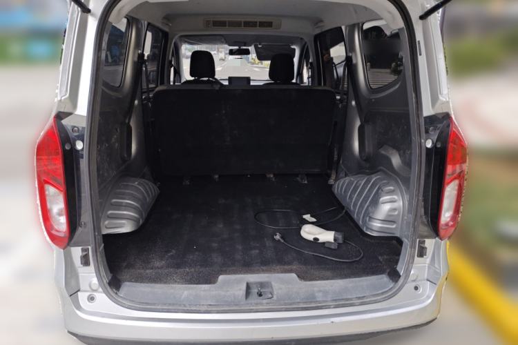 Used Wuling Hongguang New Energy 2024 All-Electric Model 300KM Standard Version Trunk