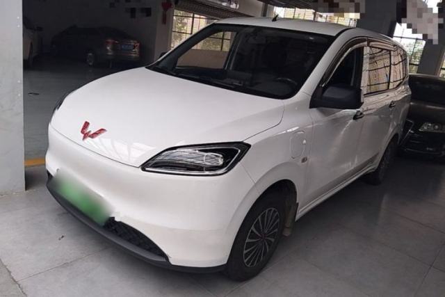 Used Wuling Hongguang New Energy 2024 All-Electric Model 300KM Standard Version