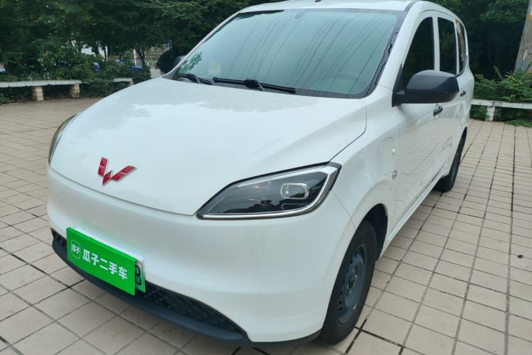 Używany Wuling Hongguang New Energy 2024 All-Electric Model 300KM Practical Version Guazi used car, China used car export, Used car for sale, Used cars, Cheapest cars for sale