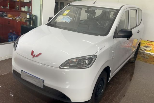 Used Wuling Hongguang New Energy 2024 All-Electric Model 300KM Standard Version